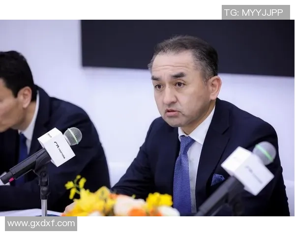 上海乒乓球队加速转型探索新战术引发热议与关注 上海乒乓球队加速转型探索新战术引发热议与关注