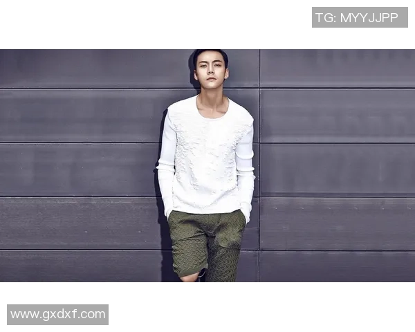 足球明星壁纸展现帅气风采让你爱不释手的视觉盛宴