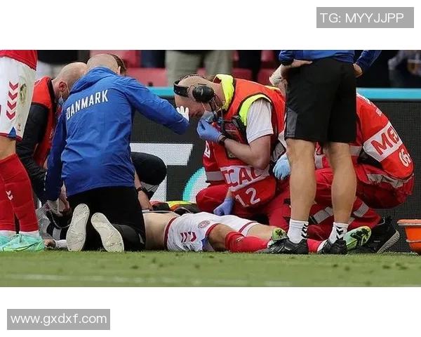 在绿茵场上的隐秘传奇幕后足球明星的真实故事 在绿茵场上的隐秘传奇幕后足球明星的真实故事