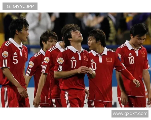 成都足球队进攻革新之路：战术创新与球员配合的完美结合