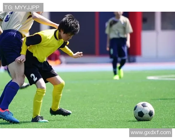 西安足球队灵活应变的战术解析与发展前景探讨 西安足球队灵活应变的战术解析与发展前景探讨